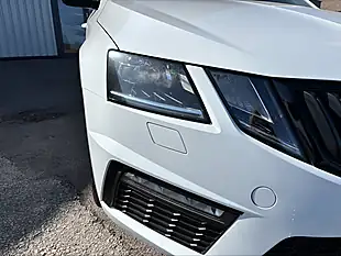 Used 2019 Skoda Octavia VRS White - Interior and Exterior details 4