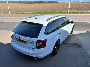 Used 2019 Skoda Octavia VRS White - Interior and Exterior details 6