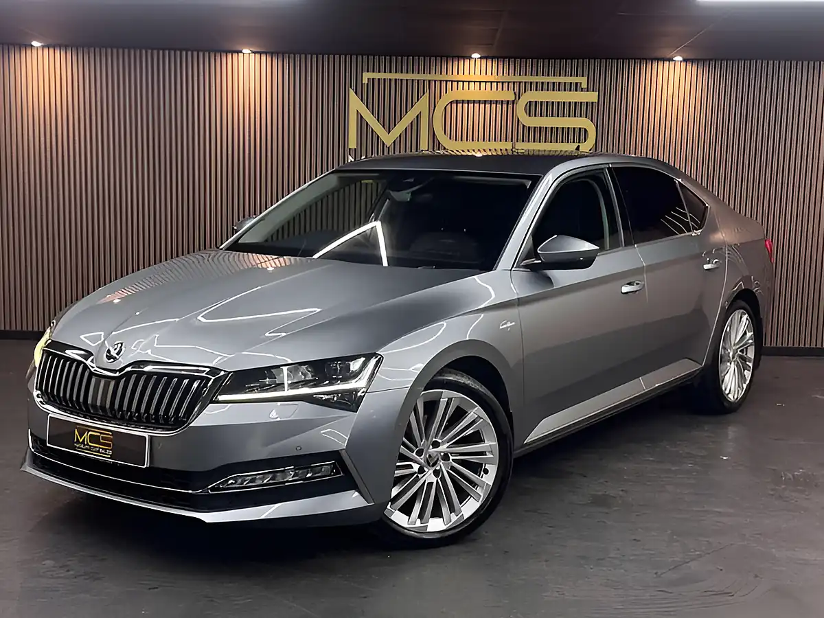 Used 2019 Skoda Superb Laurin & Klement Grey - Front View