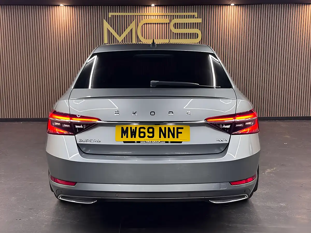 Used 2019 Skoda Superb Laurin & Klement Grey - Interior and Exterior details 6