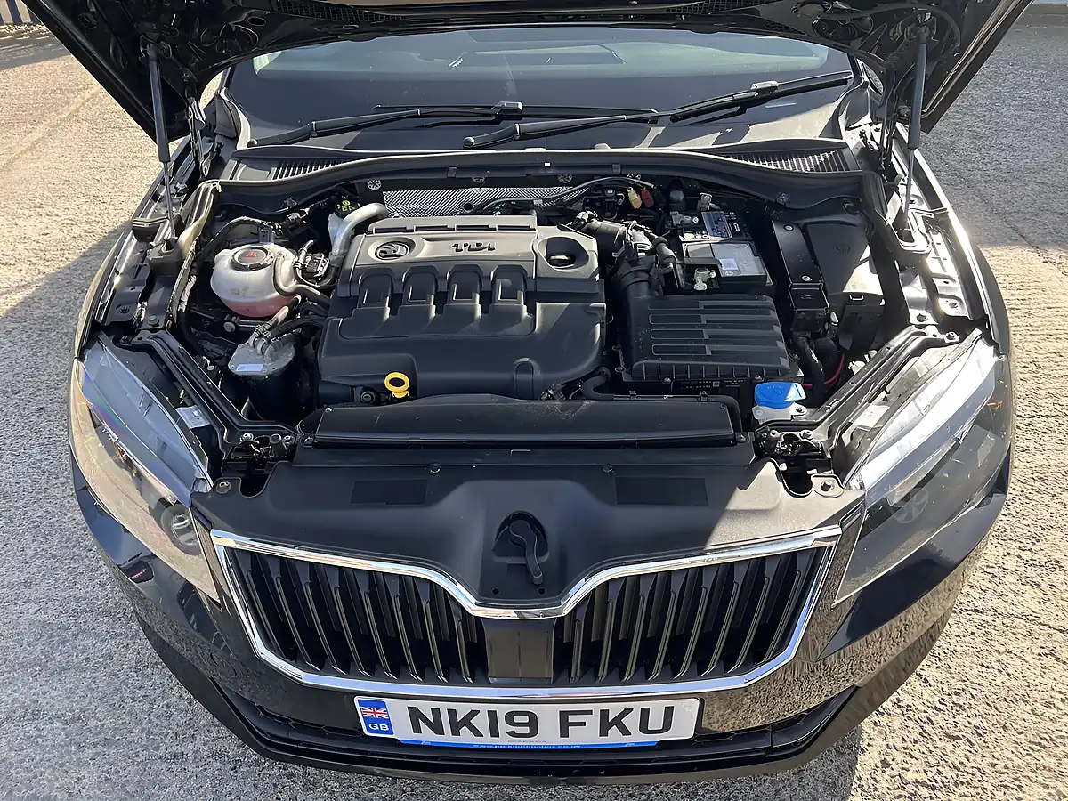 Used 2019 Skoda Superb S Black Magic Pearl Metallic - Interior and Exterior details 20