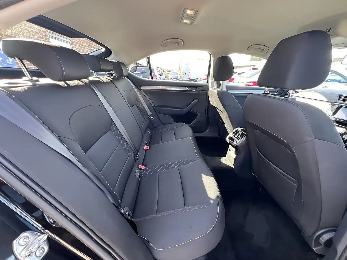 Used 2019 Skoda Superb S Black Magic Pearl Metallic - Interior and Exterior details 4