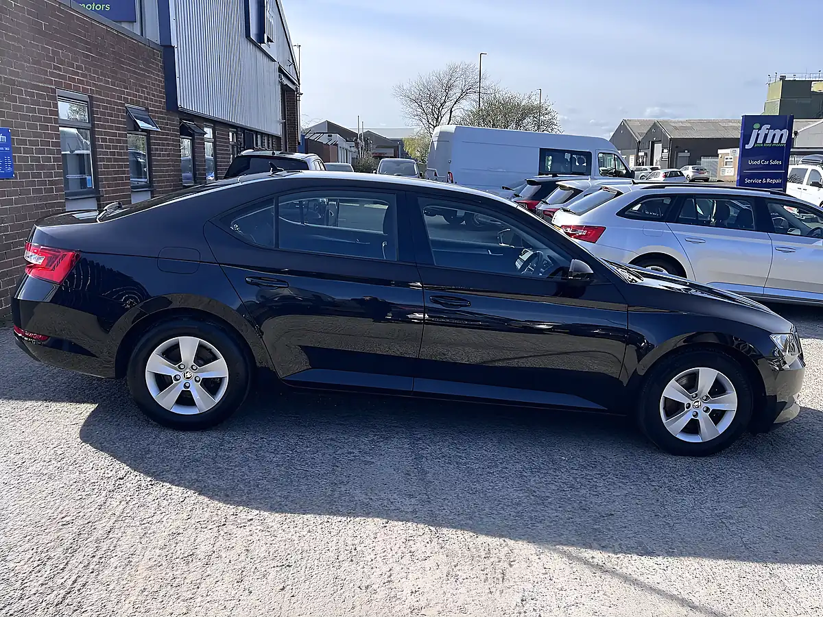 Used 2019 Skoda Superb S Black Magic Pearl Metallic - Interior and Exterior details 5