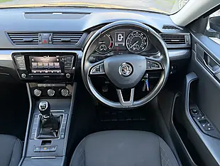 Used 2019 Skoda Superb S Black Metallic - Interior and Exterior details 10