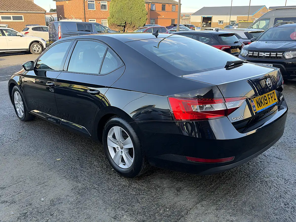 Used 2019 Skoda Superb S Black Metallic - Interior and Exterior details 8
