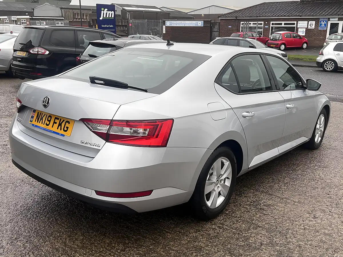 Used 2019 Skoda Superb S Brilliant Silver Metallic - Interior and Exterior details 6