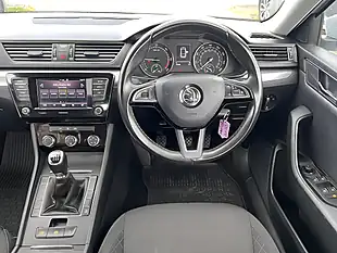 Used 2019 Skoda Superb S Brilliant Silver Metallic - Interior and Exterior details 11