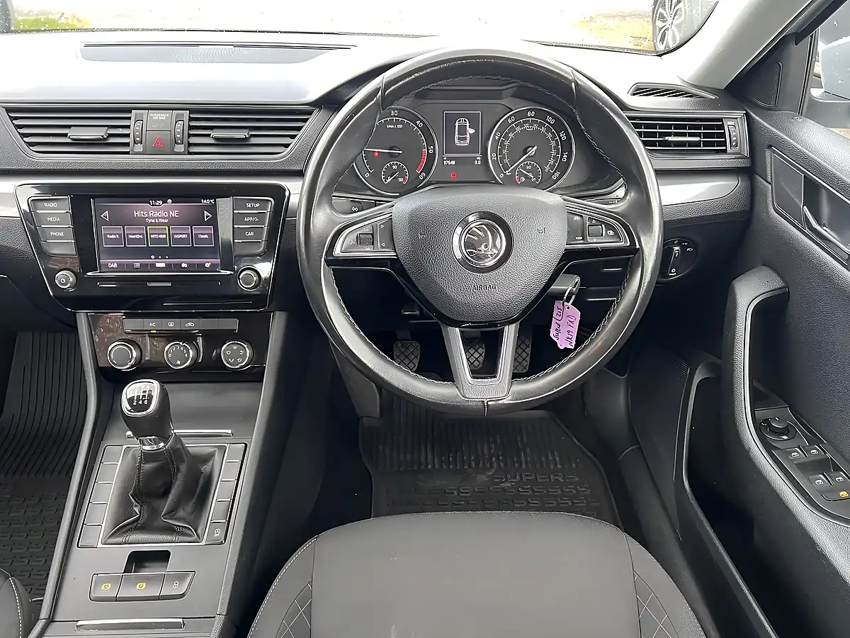 Used 2019 Skoda Superb S Brilliant Silver Metallic - Interior and Exterior details 11
