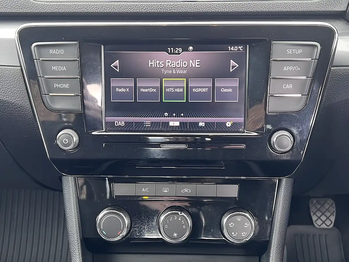 Used 2019 Skoda Superb S Brilliant Silver Metallic - Interior and Exterior details 13