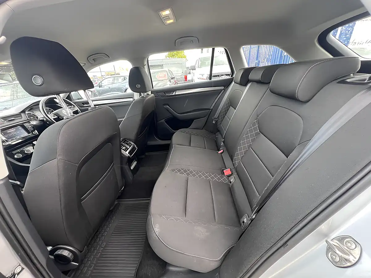 Used 2019 Skoda Superb S Brilliant Silver Metallic - Interior and Exterior details 16