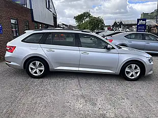 Used 2019 Skoda Superb S Brilliant Silver Metallic - Interior and Exterior details 5