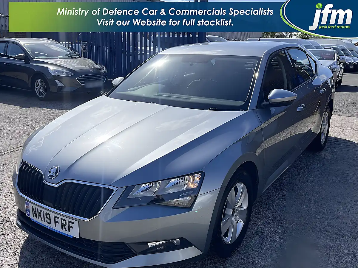 Used 2019 Skoda Superb S Business Grey Metallic - Interior and Exterior details 10