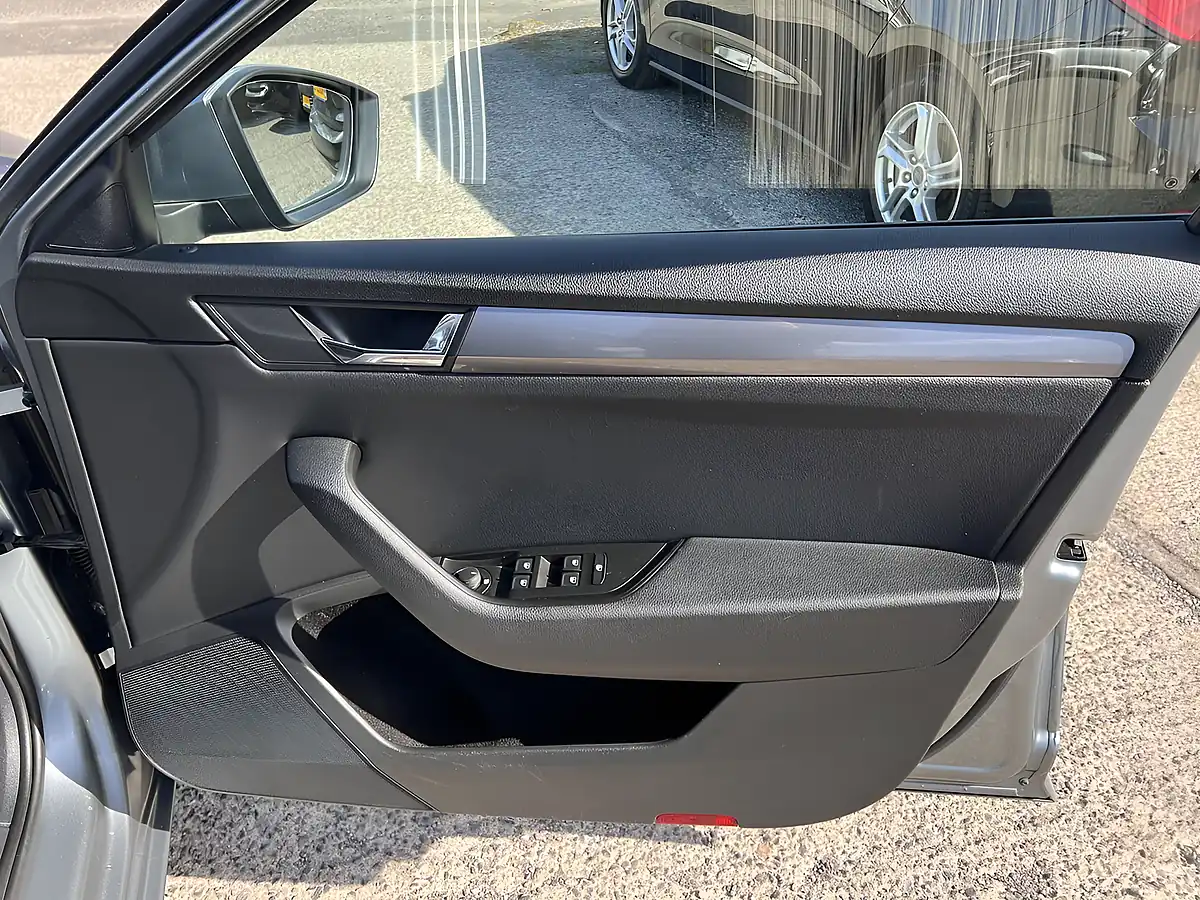 Used 2019 Skoda Superb S Business Grey Metallic - Interior and Exterior details 16