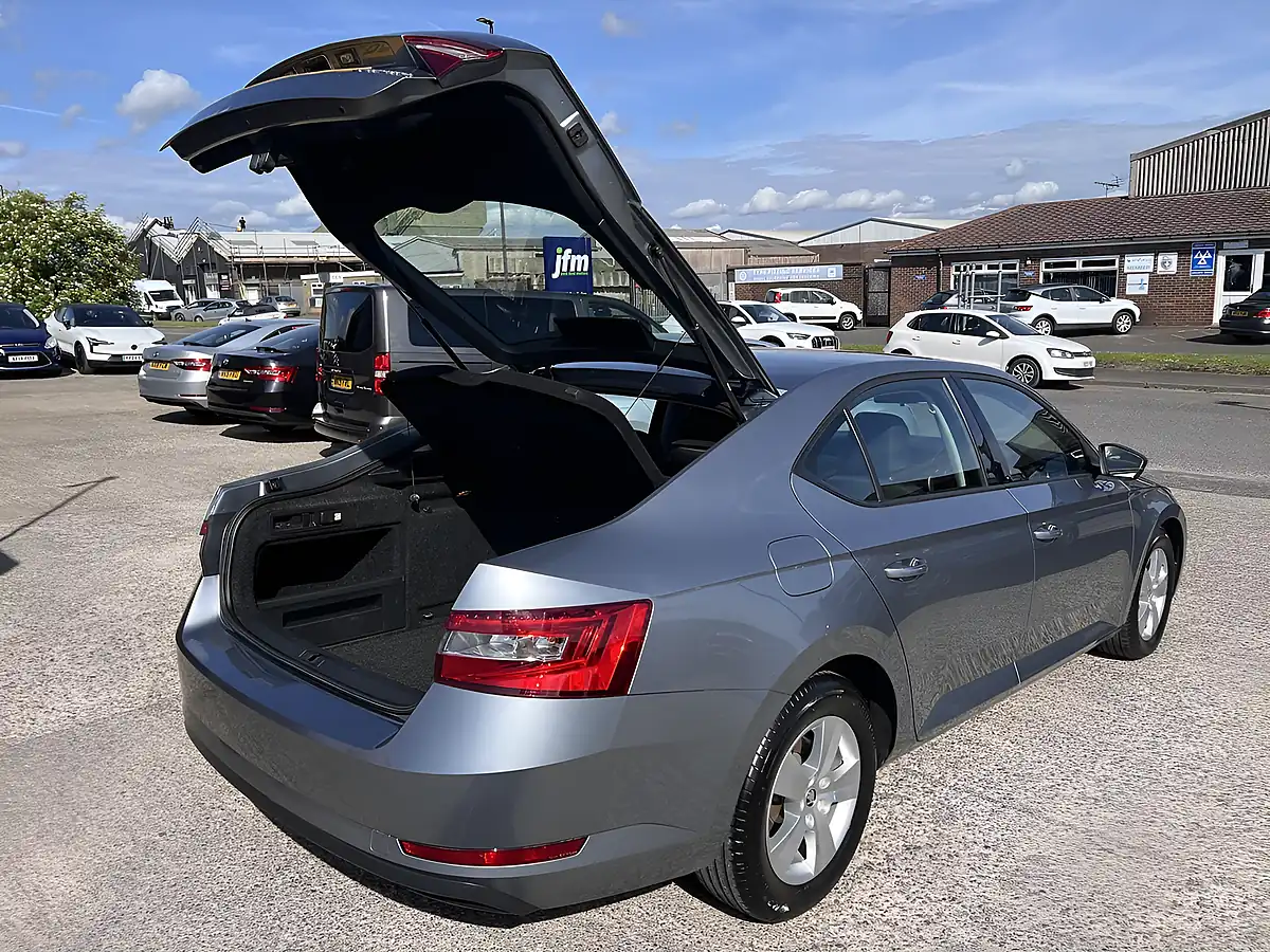 Used 2019 Skoda Superb S Business Grey Metallic - Interior and Exterior details 18