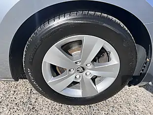 Used 2019 Skoda Superb S Business Grey Metallic - Interior and Exterior details 19