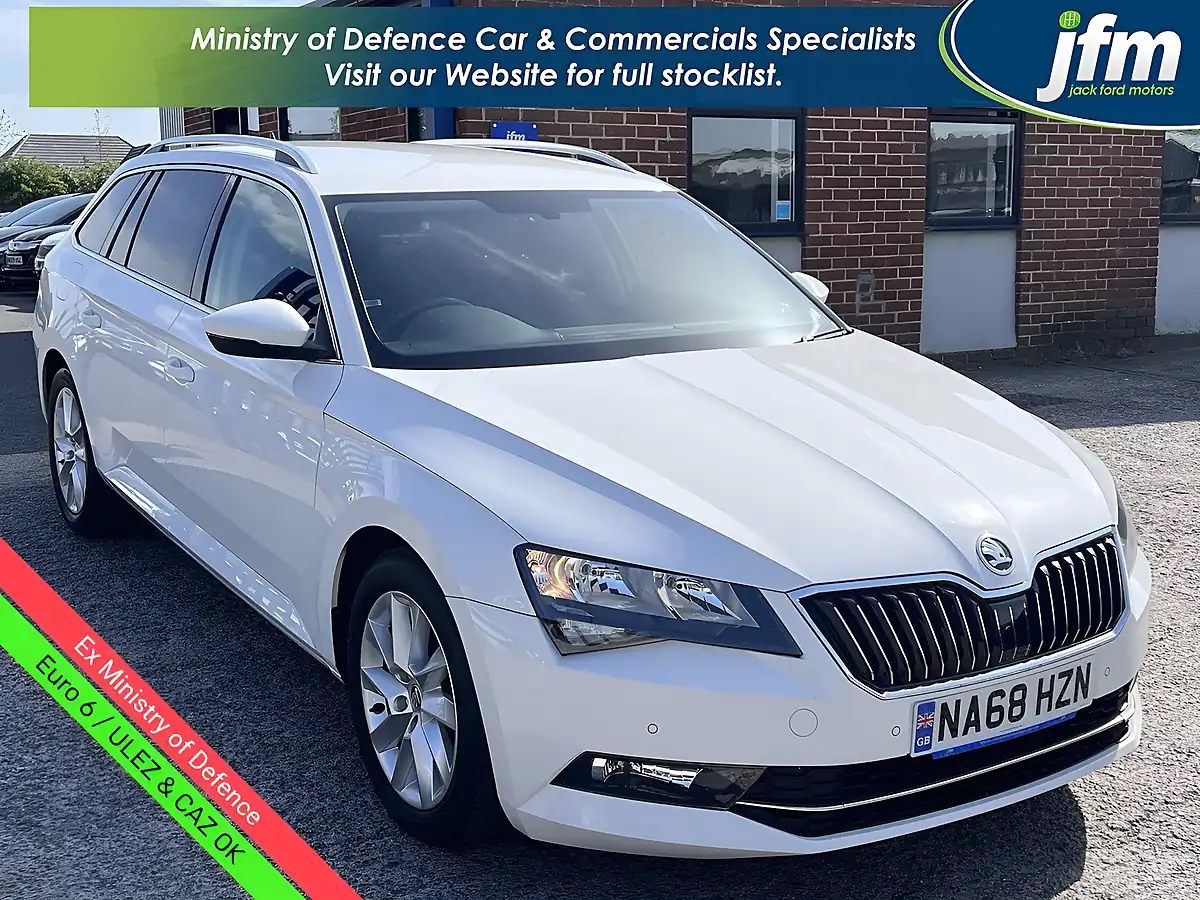 Used 2019 Skoda Superb Se Candy White - Front View