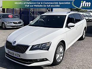 Used 2019 Skoda Superb Se Candy White - Interior and Exterior details 10