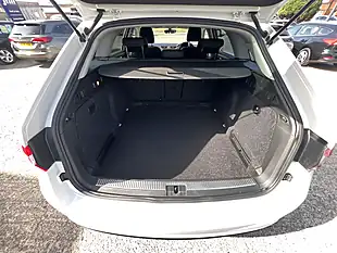 Used 2019 Skoda Superb Se Candy White - Interior and Exterior details 17