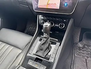 Used 2019 Skoda Superb Se L Executive Blue - Interior and Exterior details 16