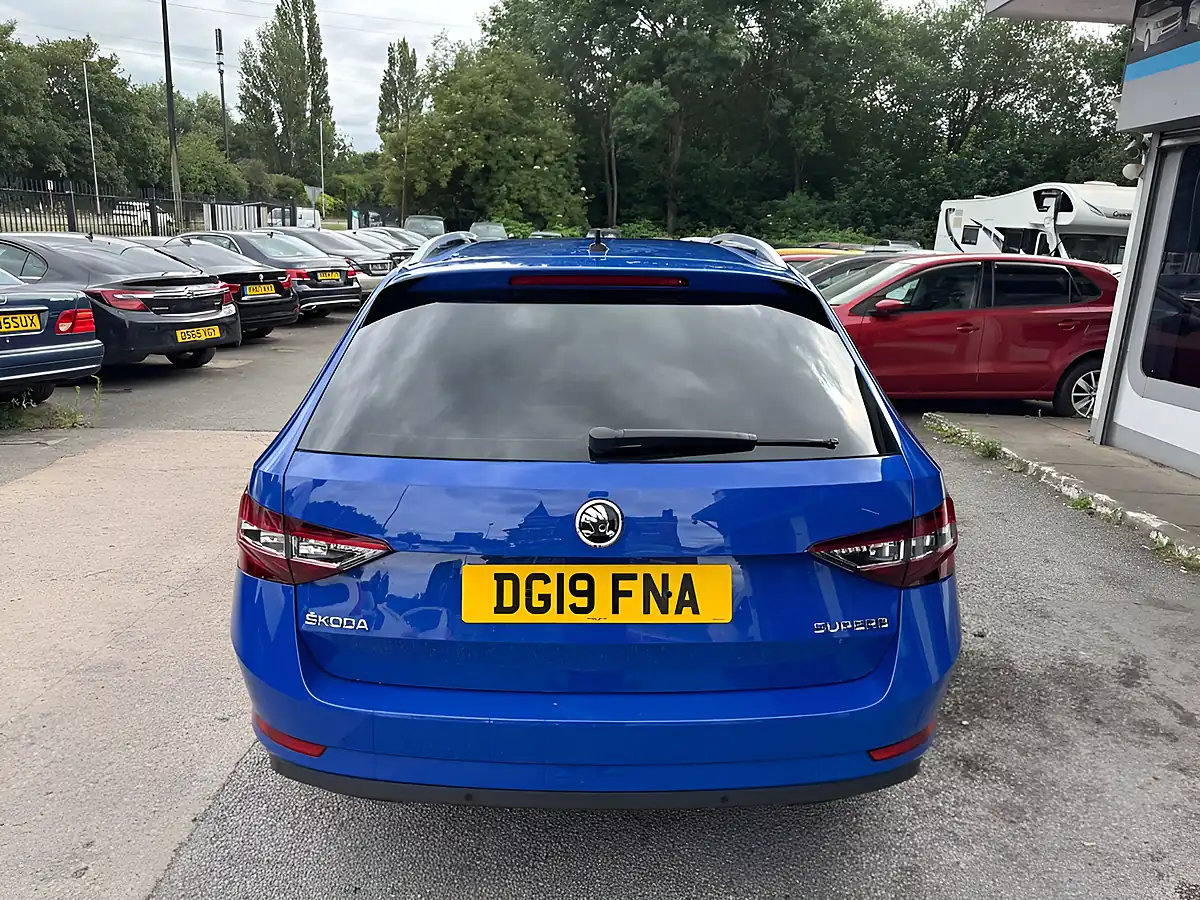 Used 2019 Skoda Superb Se L Executive Blue - Interior and Exterior details 4