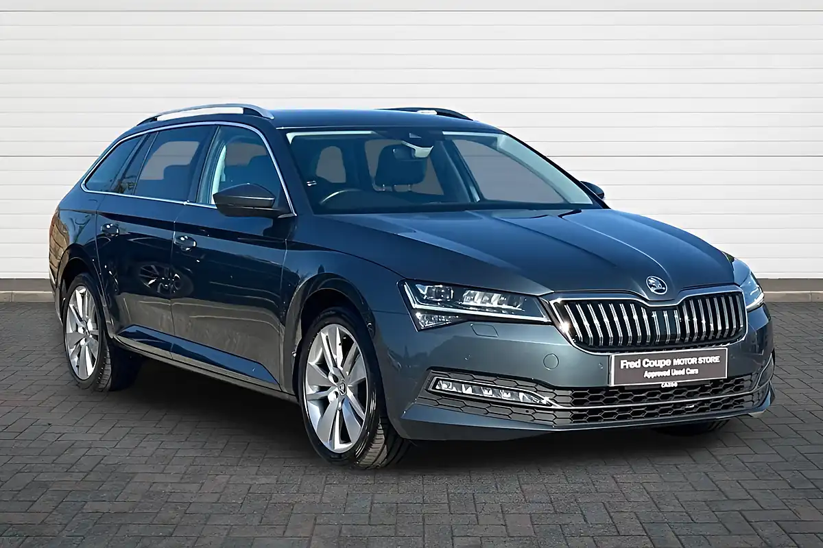 Used 2019 Skoda Superb Se L Grey - Front View