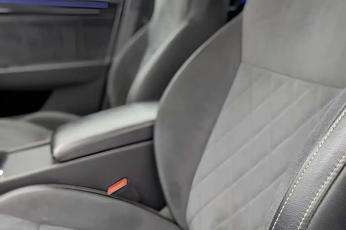 Used 2019 Skoda Superb Sportline Black - Interior and Exterior details 13