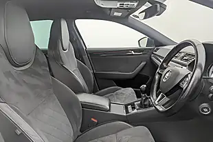 Used 2019 Skoda Superb Sportline Black - Interior and Exterior details 2