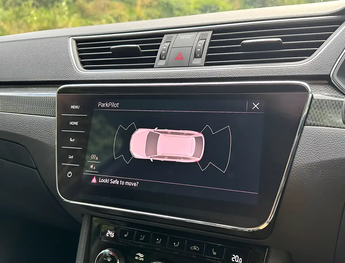 Used 2019 Skoda Superb Sportline+ Black Magic - Interior and Exterior details 12