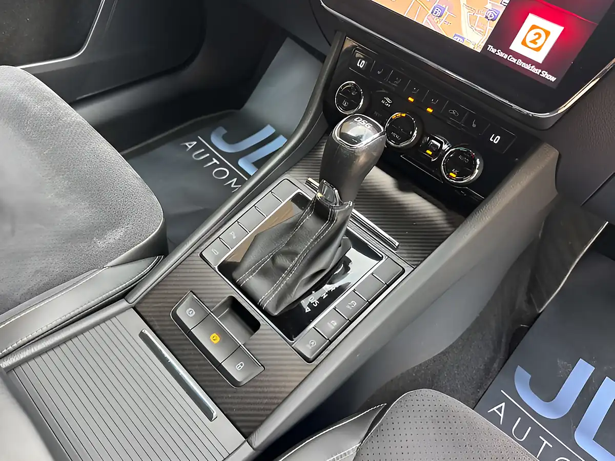 Used 2019 Skoda Superb Sportline+ Grey - Interior and Exterior details 14