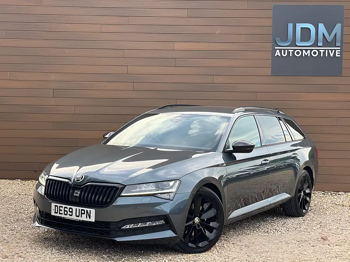 Used 2019 Skoda Superb Sportline+ Grey - Interior and Exterior details 9