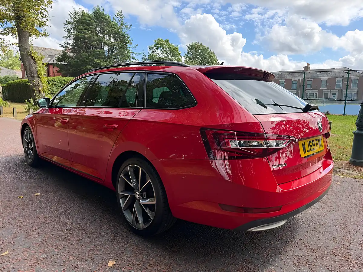 Used 2019 Skoda Superb Sportline Plus Red - Interior and Exterior details 5