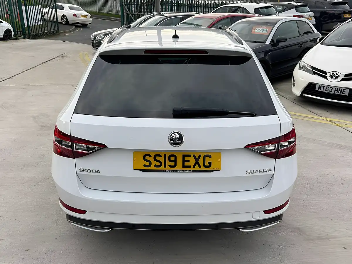 Used 2019 Skoda Superb Sportline White - Interior and Exterior details 10