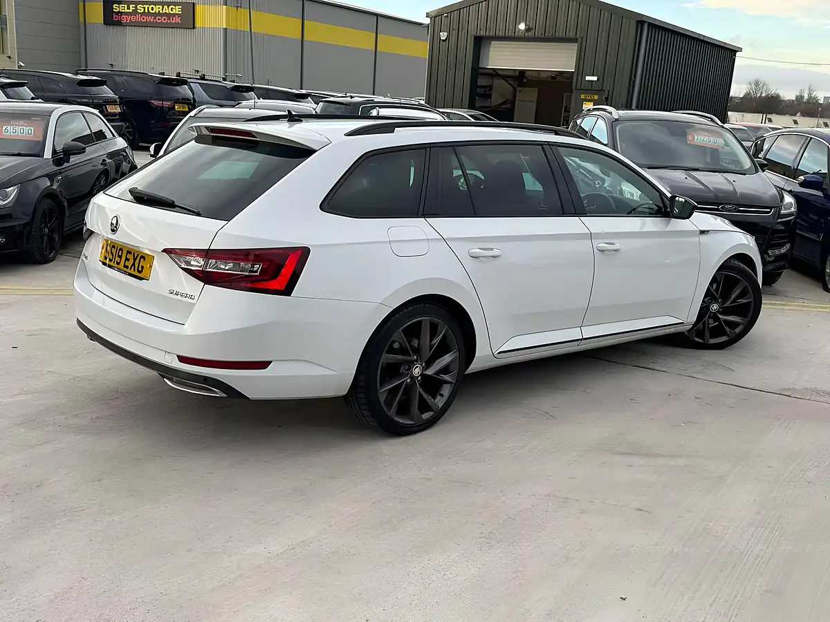 Used 2019 Skoda Superb Sportline White - Interior and Exterior details 12