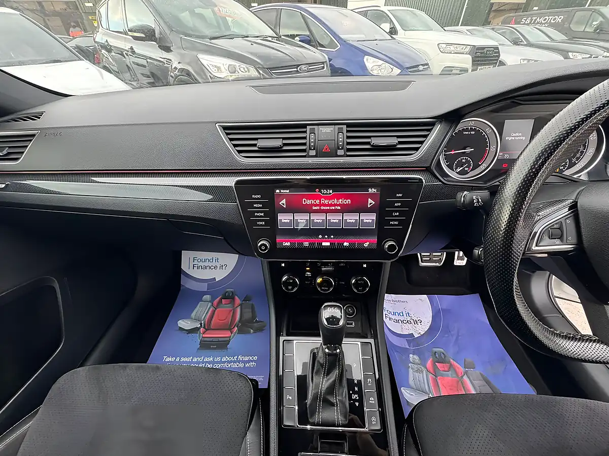 Used 2019 Skoda Superb Sportline White - Interior and Exterior details 15