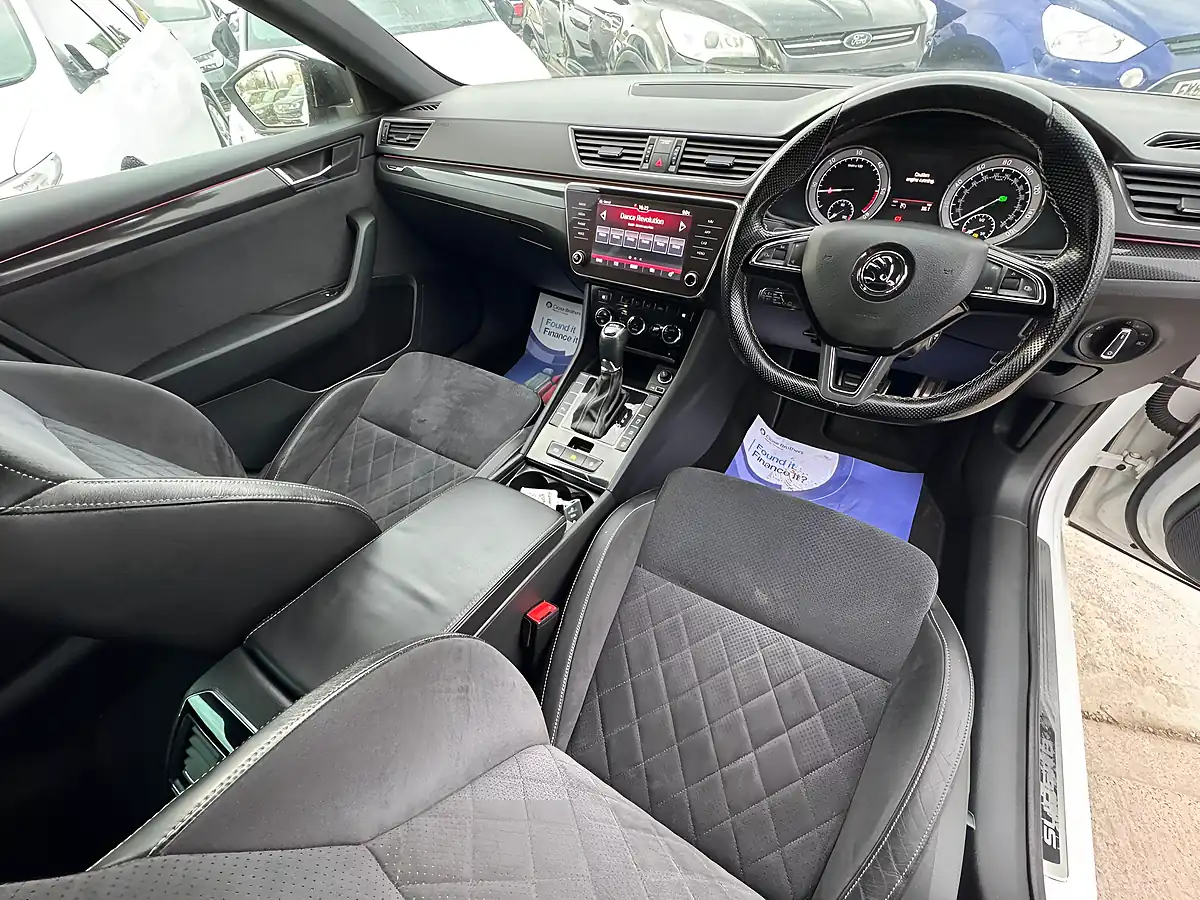 Used 2019 Skoda Superb Sportline White - Interior and Exterior details 17