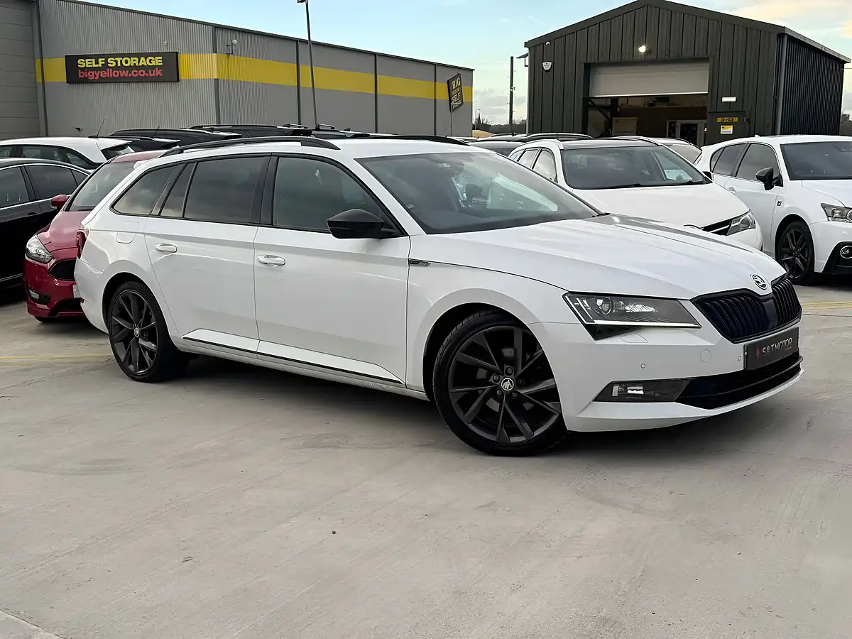 Used 2019 Skoda Superb Sportline White - Interior and Exterior details 2