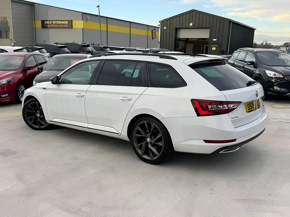 Used 2019 Skoda Superb Sportline White - Interior and Exterior details 8