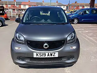 Used 2019 Smart Forfour Prime Black - Interior and Exterior details 12
