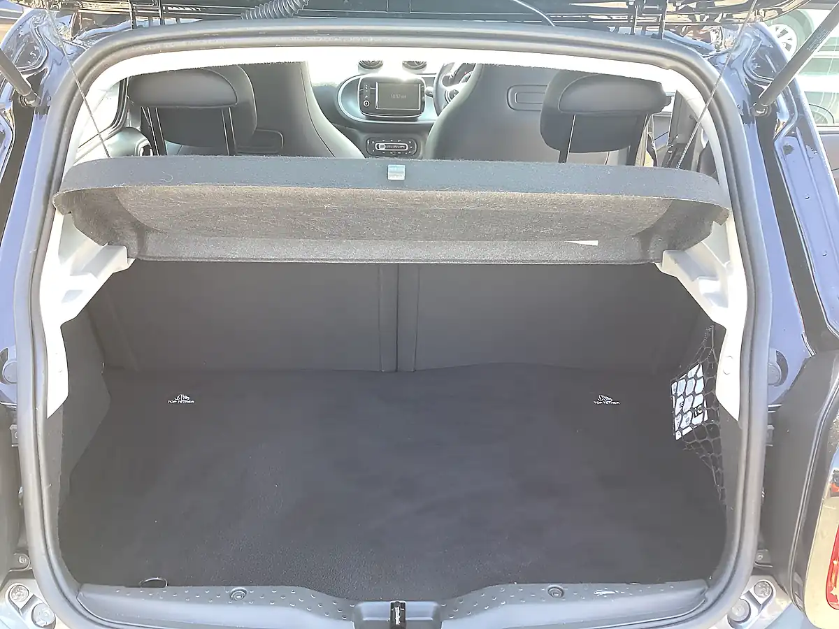 Used 2019 Smart Forfour Prime Black - Interior and Exterior details 15