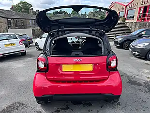 Used 2019 Smart Fortwo Passion Black - Interior and Exterior details 17