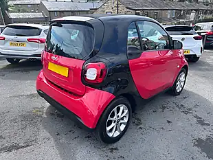 Used 2019 Smart Fortwo Passion Black - Interior and Exterior details 7