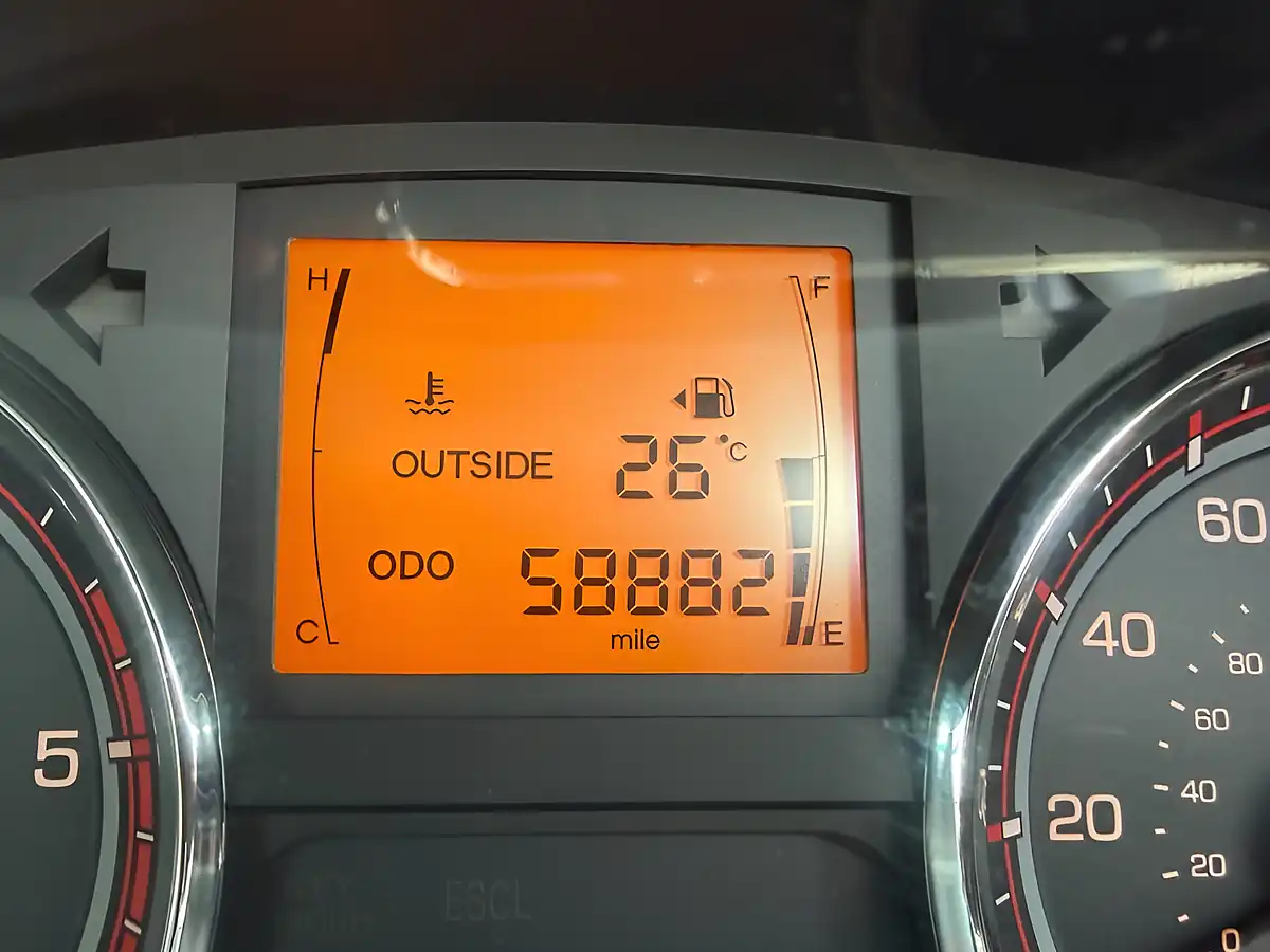 Used 2019 Ssangyong Korando Se Silver - Interior and Exterior details 14