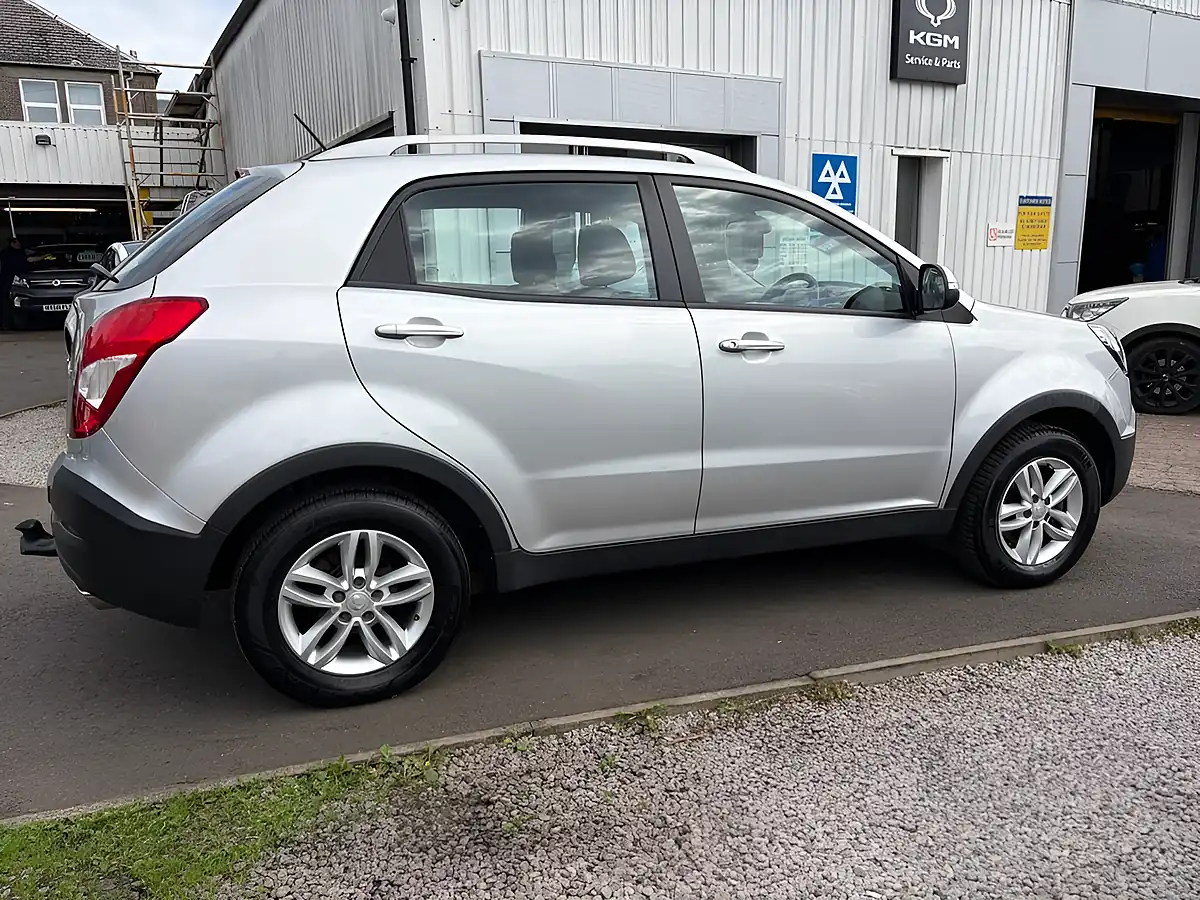 Used 2019 Ssangyong Korando Se Silver - Interior and Exterior details 9