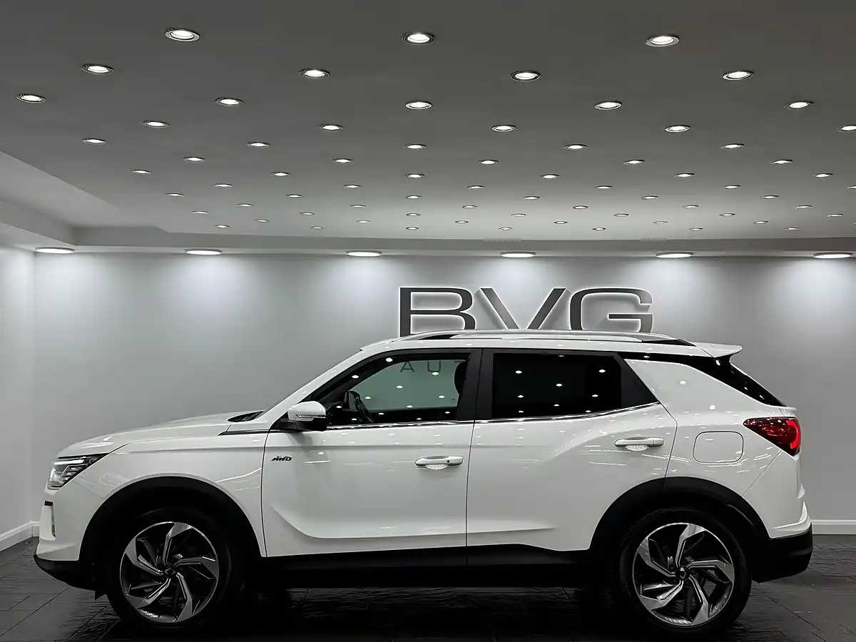 Used 2019 Ssangyong Korando Ultimate White - Interior and Exterior details 6