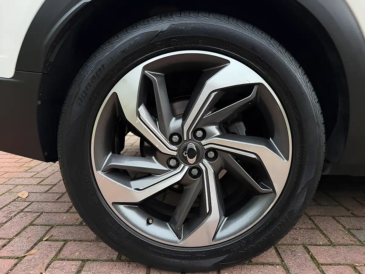 Used 2019 Ssangyong Korando Ultimate White - Interior and Exterior details 12