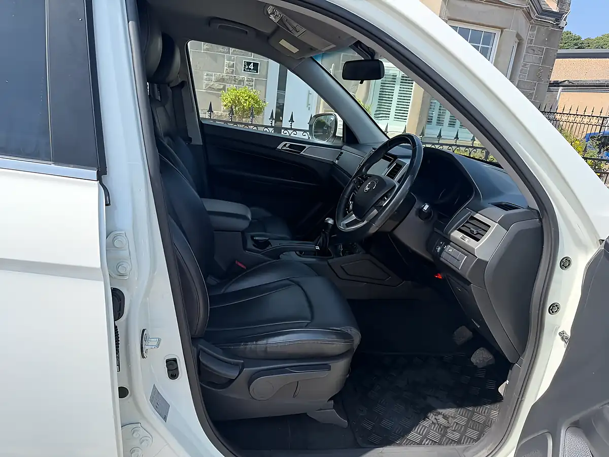 Used 2019 Ssangyong Musso Rebel Grand White - Interior and Exterior details 2