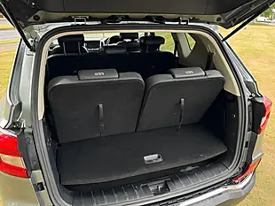 Used 2019 Ssangyong Rexton Elx Grey - Interior and Exterior details 10