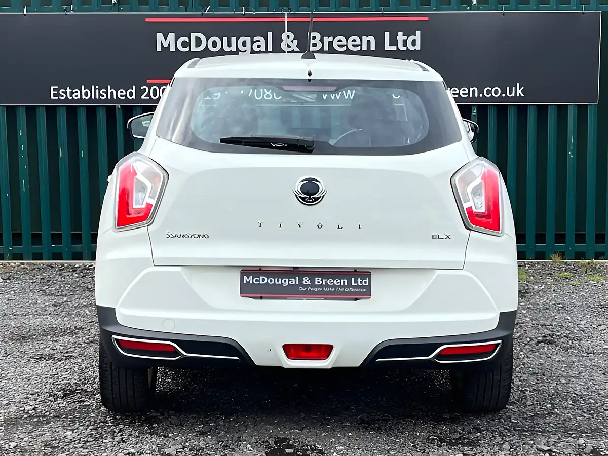 Used 2019 Ssangyong Tivoli Elx White - Interior and Exterior details 4
