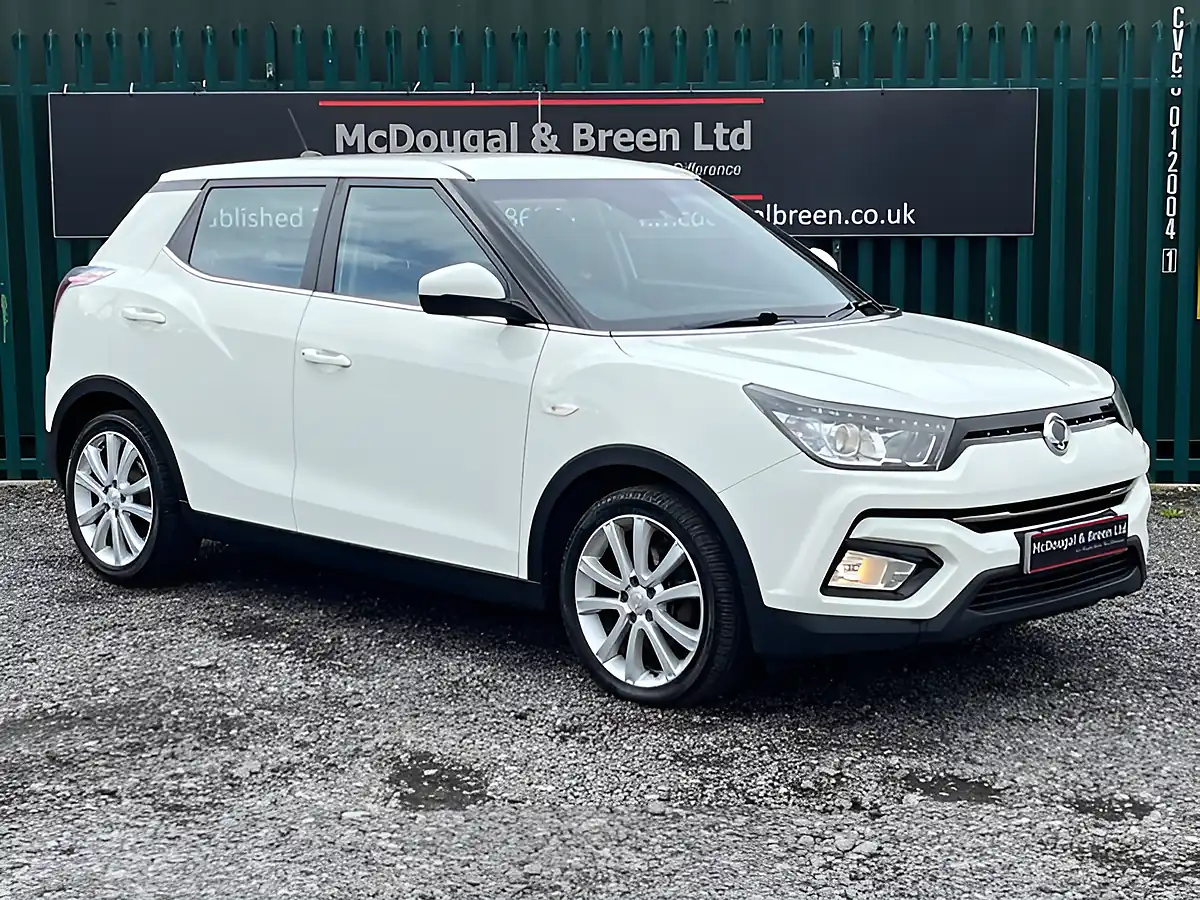 Used 2019 Ssangyong Tivoli Elx White - Interior and Exterior details 7