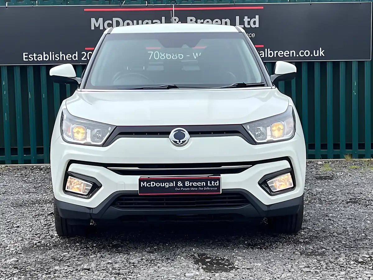 Used 2019 Ssangyong Tivoli Elx White - Interior and Exterior details 8